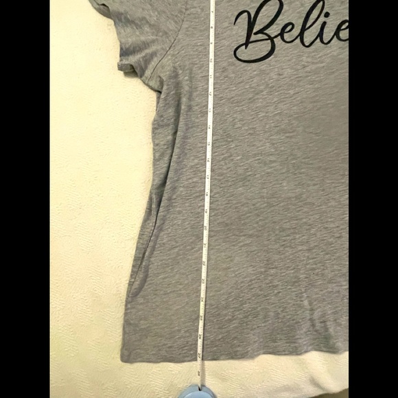 Believe Candy Cane 90% Cotton T-Shirt Sz XL - Picture 4 of 4